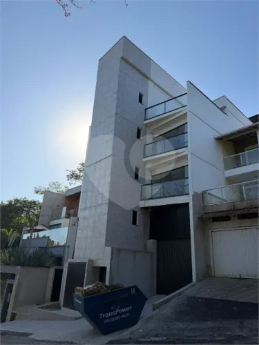 Apartamento com 3 quartos à venda em Jardim amália - RJ
