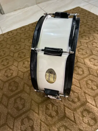 Vendo caixa Michael de 14? reformada