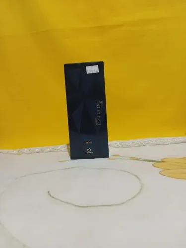 Perfume essencial oud feminino 