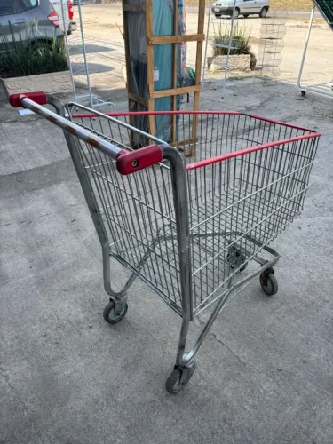 CARRINHO DE SUPERMERCADO