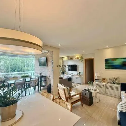 Apartamento com 3 dormitórios, sendo 2 suítes e 1 escritório e Sala de TV à venda, 111 m²