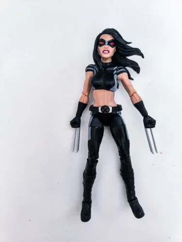 MARVEL LEGENDS X-23 LAURA X-FORCE