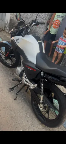 Cargo 160 400 km rodado moto zera toda original legalizada 2 pessoas