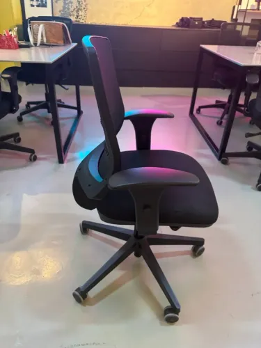 Cadeira de escritório Flexform Uni All BlackCadeira de escritório Flexform Uni All Black
