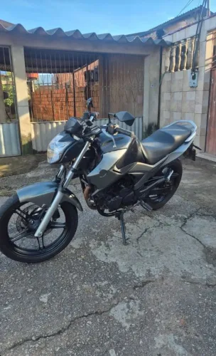 Vende se Yamaha fazer 250 ano 2015