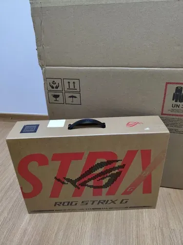 Lacrado - Notebook Rog Strix G16 rtx 5060 I9 14900HX 16gb Ram 512gb 16 240hz