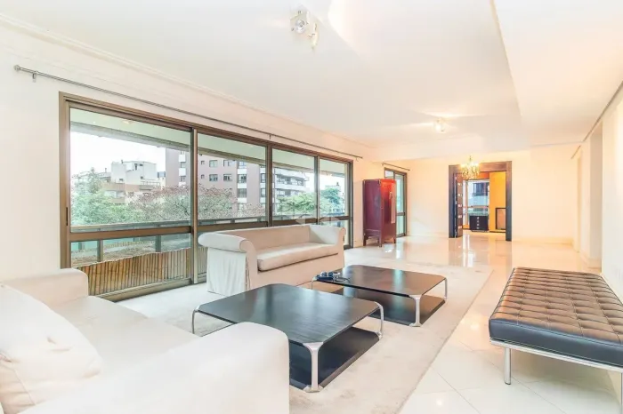 Apartamento para comprar no Bela Vista com 3 suítes