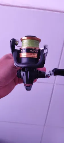 Molinete Shimano FX 1000