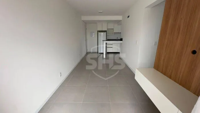 Apartamento com 2 dormitórios para alugar, 55 m² por R$ 2.490,00/mês - Fortaleza Alta - Bl