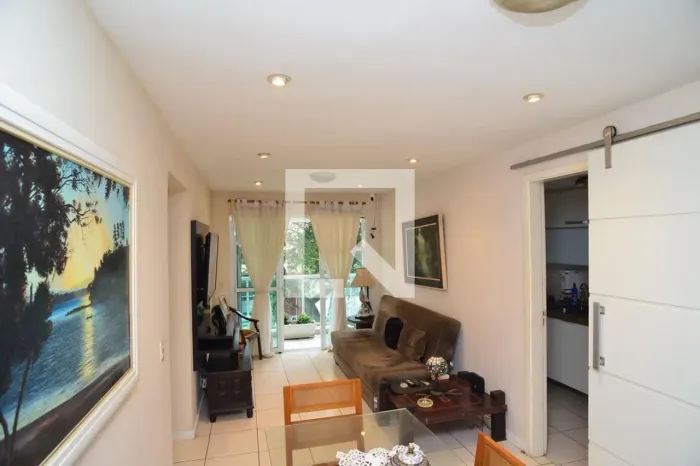 Apartamento à Venda - Barra da Tijuca, 2 Quartos, 67 m2