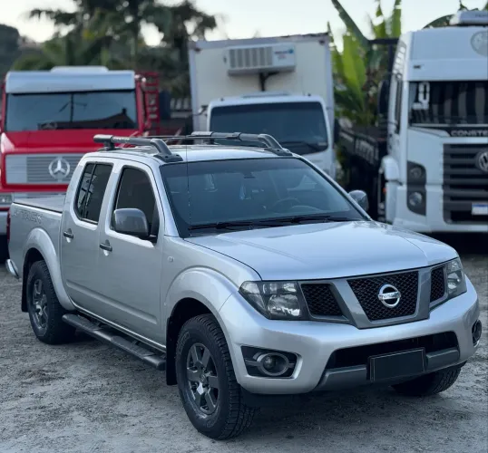 Nissan Frontier SV Attack CD 4X2 2.5 TB Diesel 2014