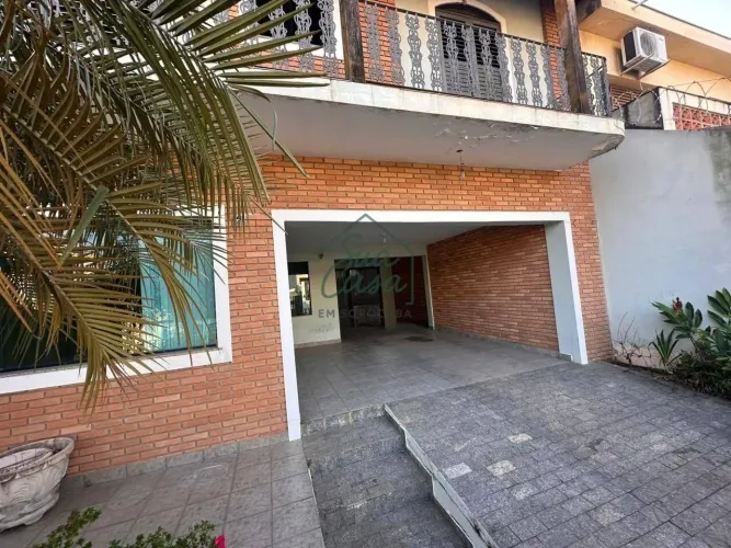 Casa com 4 dormitórios à venda, 241 m² por R$ 640.000,00 - Vila Hortência - Sorocaba/SP