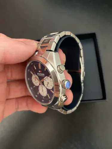 Relógio Tommy Hilfiger novo