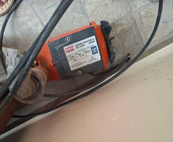 Bomba periférica intech
