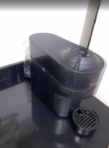 Nespresso Pop Vertuo Cafeteira 220v