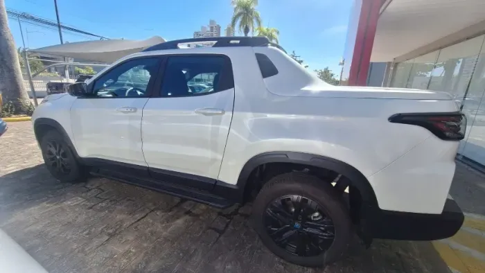 Fiat Toro Ultra 1.3 16V 4X2 TB Flex Aut. 2026