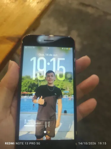 Vendo ou troco iPhone SE 2 geração