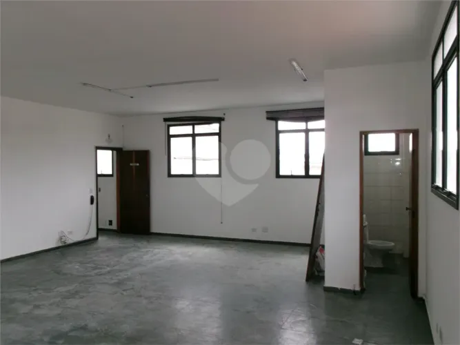 Sala para alugar no condomínio Nao, Cotia - SP