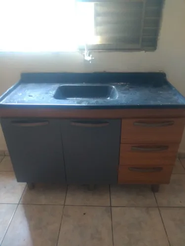 Vende se gabine com pia