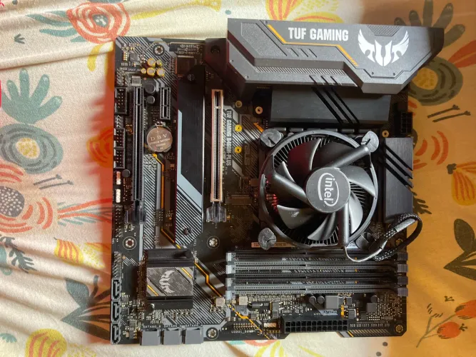 Placa mae TUF GAMING B460M-PLUS, Processador i3 10105f