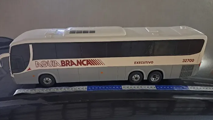 MINIATURAS DE ÔNIBUS