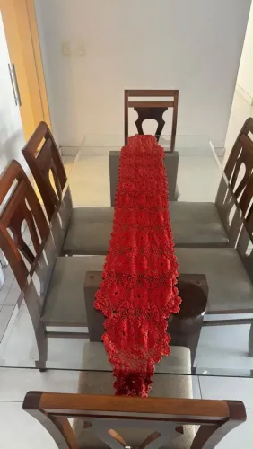 Mesa com 6 cadeiras