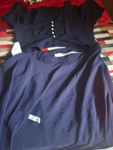 Lindo conjunto Saia envelope com blusa de manga e botões ligamos conjunto