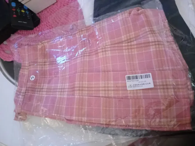 Lindas saia pregueada