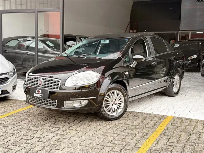 Fiat Linea 1.9/ HLX 1.9/ 1.8 Flex 16V 4P 2010