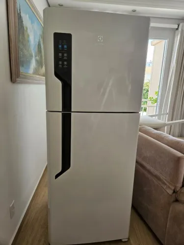 Geladeira Electrolux usada em ótimo estado