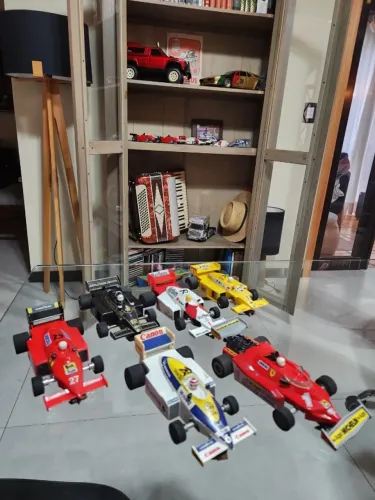 Autorama ESTRELA lote de carros impecáveis e originais F1 anos 80