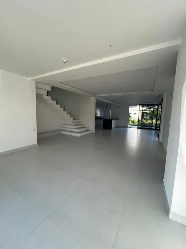 Imóvel para venda tem 177 metros quadrados com 3 quartos em Amazônia Park - Cabedelo - PB