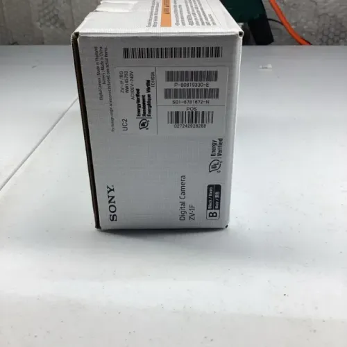 Vendo Sony ZV-1F Lacrada Nova