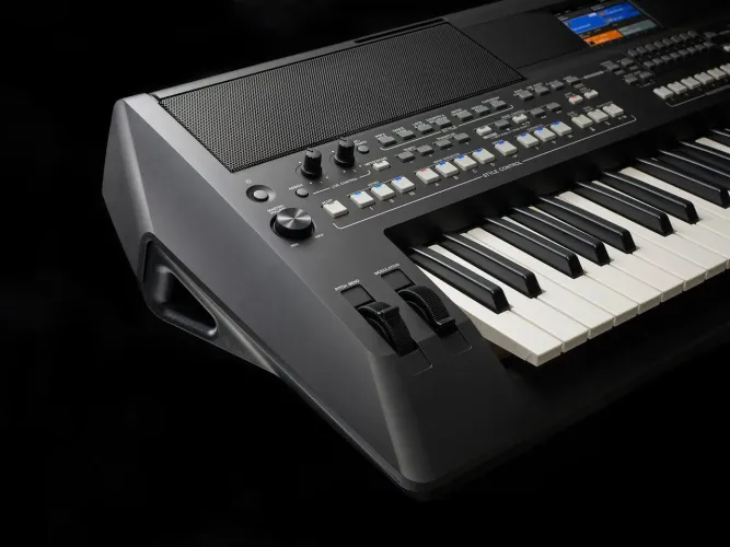Teclado Yamaha SX 600 leia a descrição abaixo