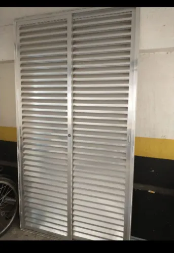 Porta de correr alumínio 2 folhas