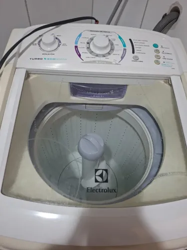Vendo Máquina de lavar Electrolux de 8kg por R$ 600,00
