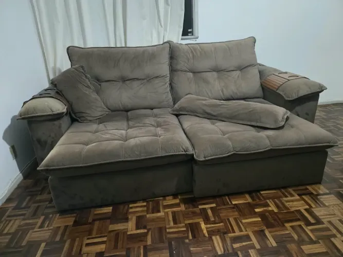 Sofá 2 lugares retrátil e reclinável