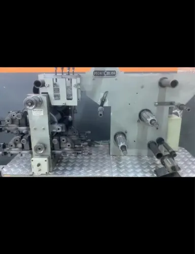 Flexográfica Montcolor Midi Flex 120mm, 3 cores, corte duplo, tambor central.