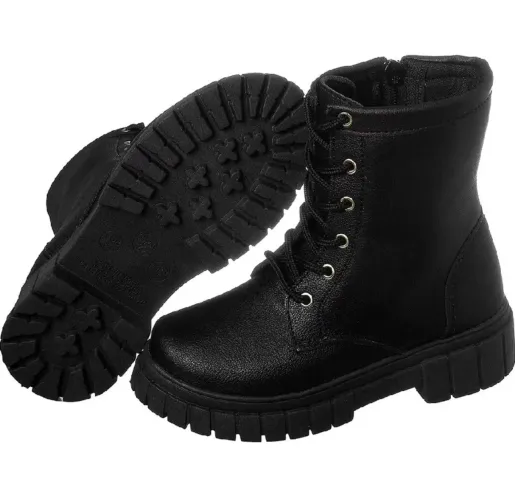 Bota coturno cano curto tratorado preto infantil kidstep