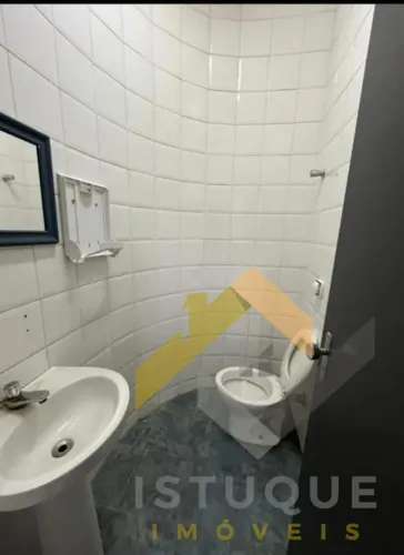 Apartamento com 5 Quarto(s) e 5 banheiro(s) para Alugar, 350 m² por R$ 9200 / Mês