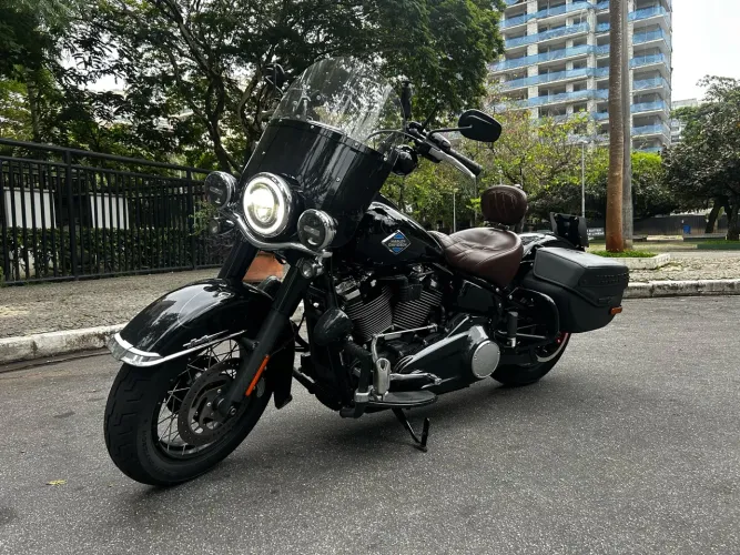 Harley-Davidson Heritage Classic Flhc 2025