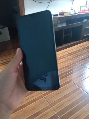 Celular para tirar peças.