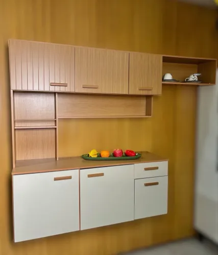 Armário de cozinha suspenso