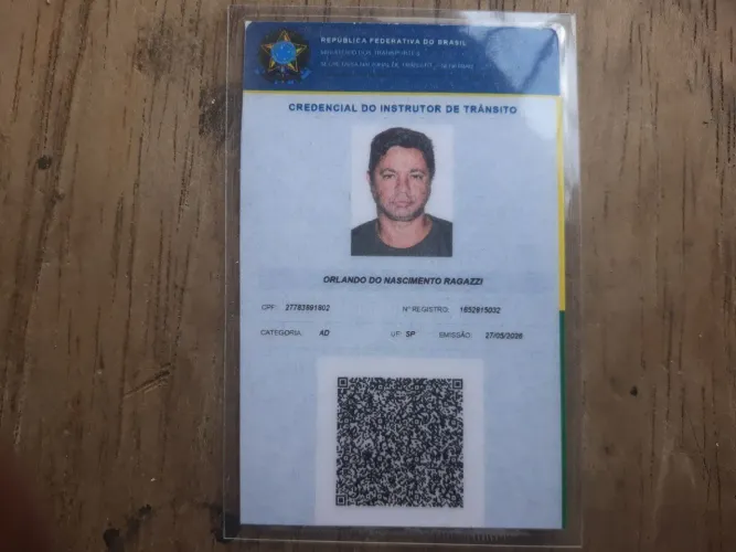 Aulas práticas de carro ,moto instrutor credenciado pelo Detran 
