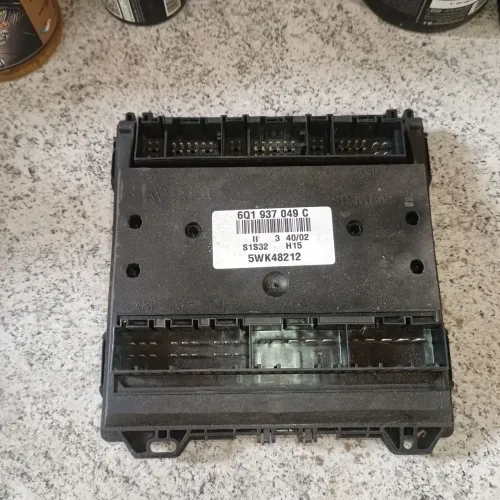 Modulo Conforto Polo 2003/2006 6q1937049d (Usado)
