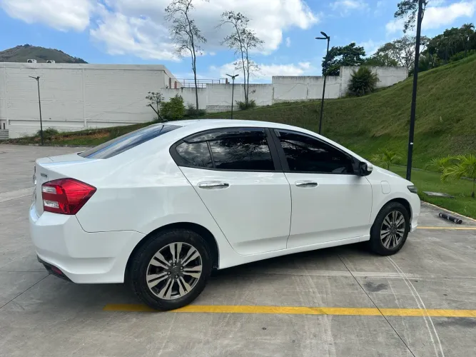 Honda City Sedan EX 1.5 Flex 16V 4P Mec. 2013