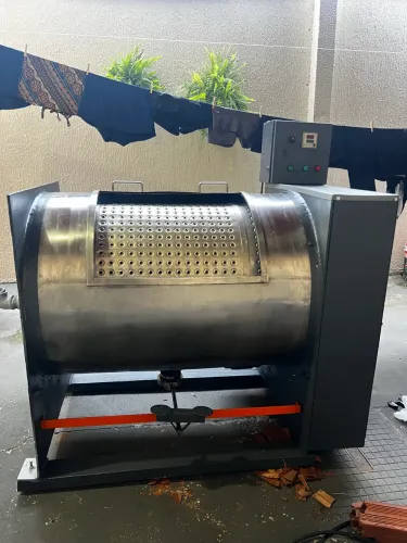 Máquinas pra lavanderia 