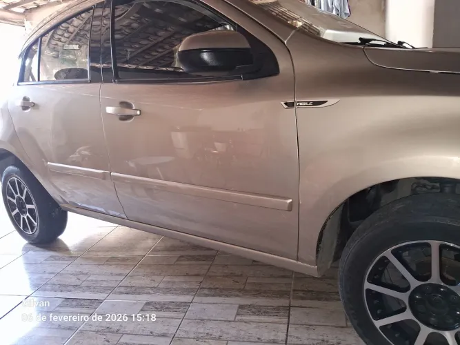 Chevrolet Agile LTZ Easytronic 1.4 8V Flexpower 5P 2013