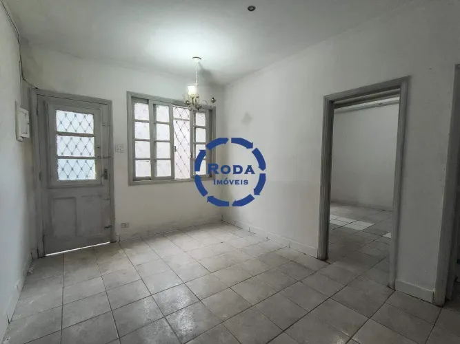 Casa à venda em condomínio 2 quartos Vila Mathias Santos/SP