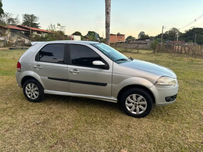 Fiat Palio ELX 1.0 Fire/30 Anos F. Flex 8V 4P 2011